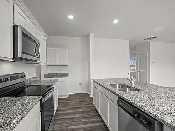 2905 Briers Dr W - Photo 7 of 16