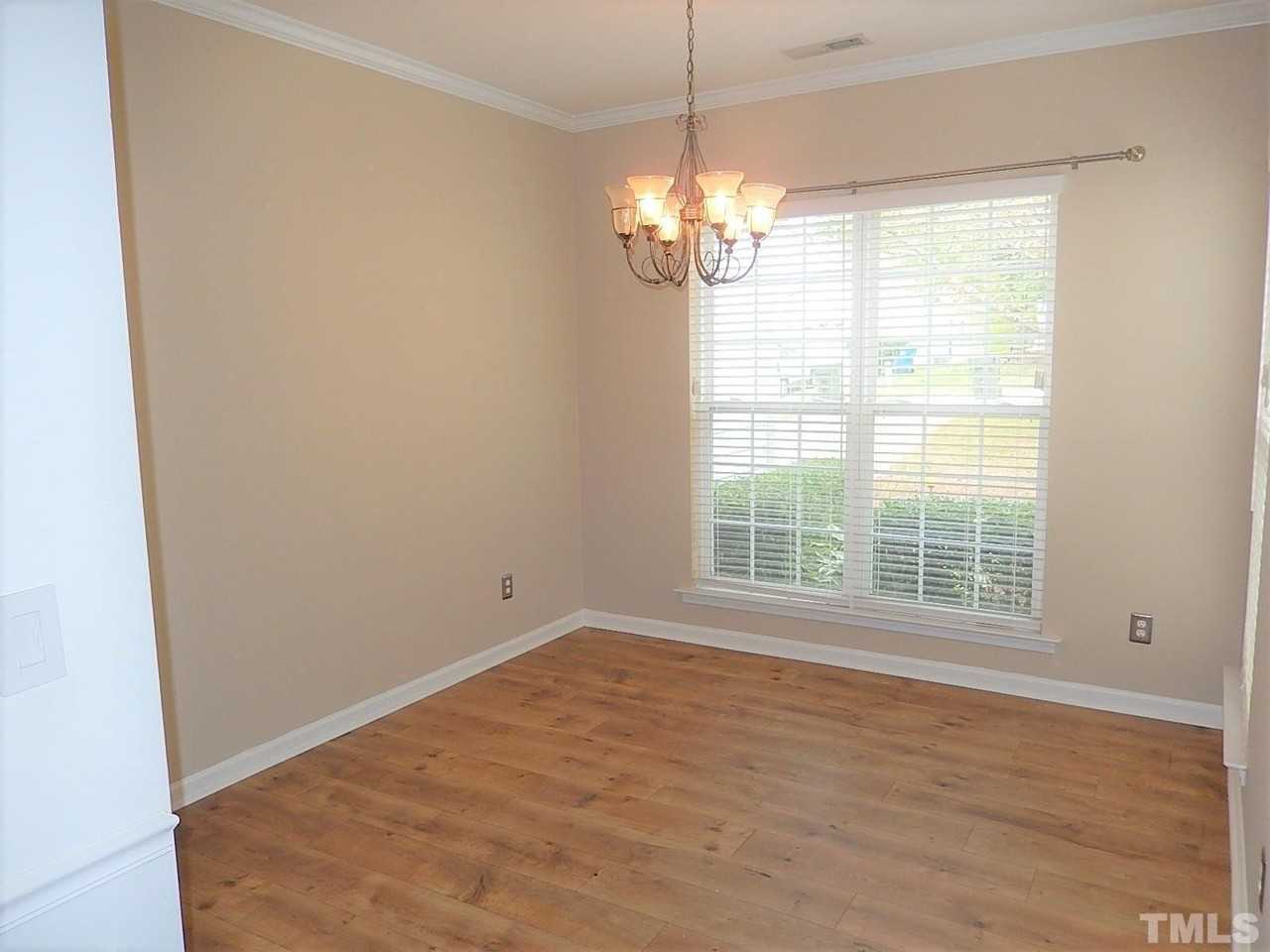 4717 Delta Ridge Ct - Photo 2 of 30