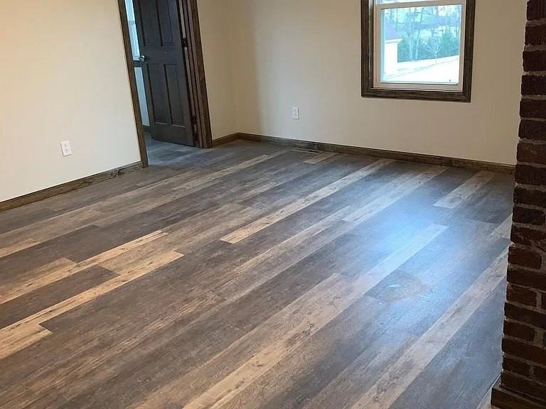 71 Sycamore St - Photo 3 of 9