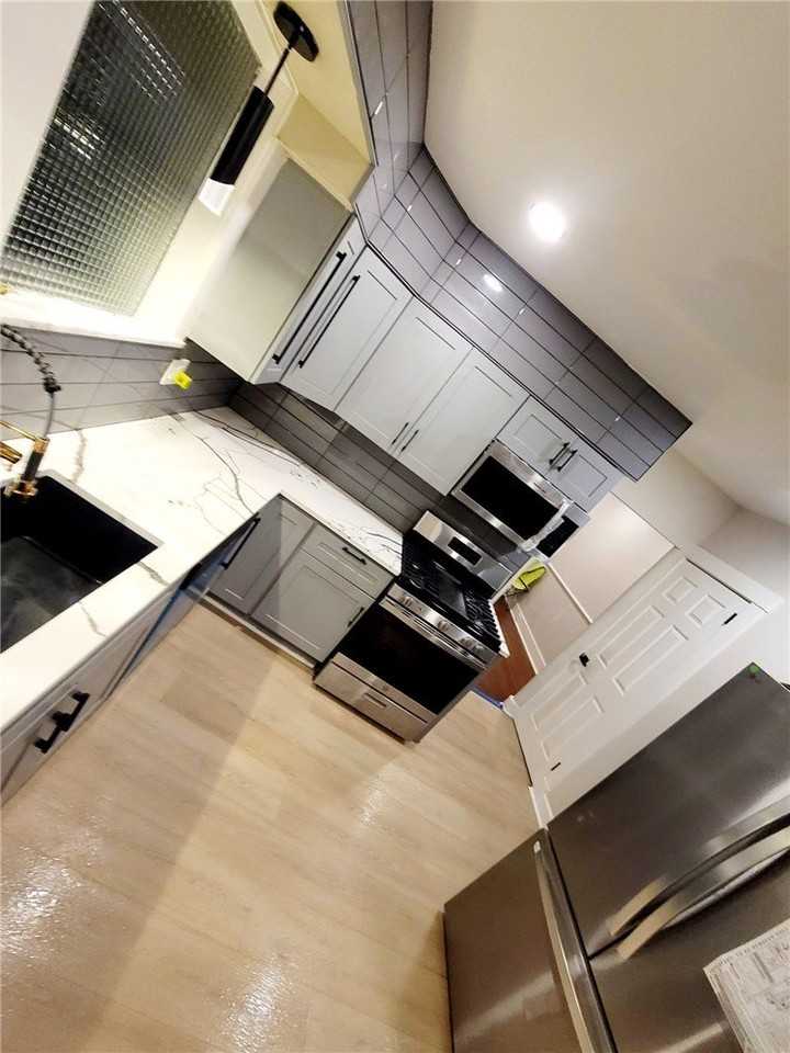 3566 Beechwood Blvd - Photo 6 of 24