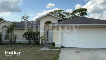 featured image of 882 Trumbull St