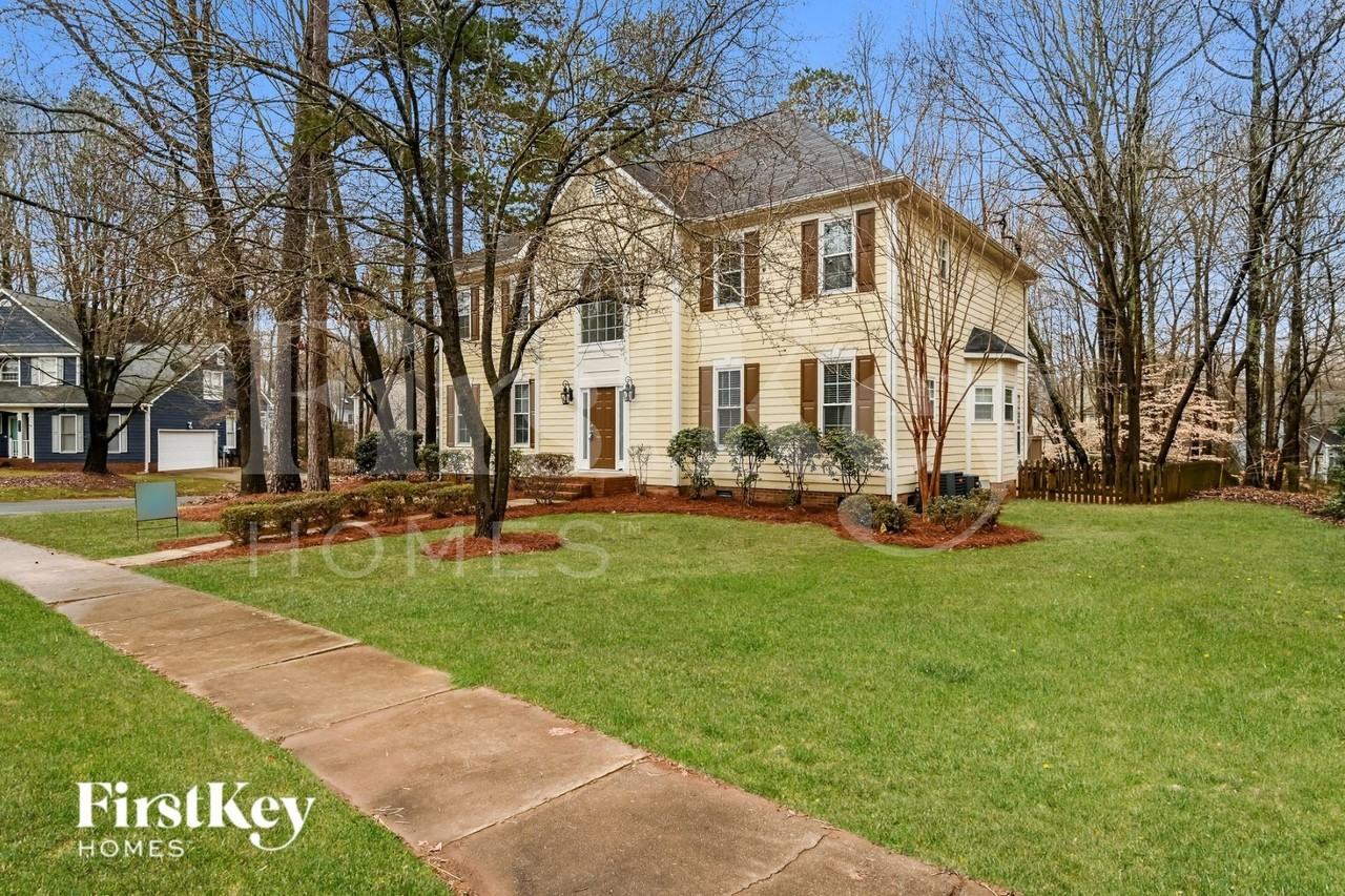 4634 Deer Cross Trl - Photo 2 of 15