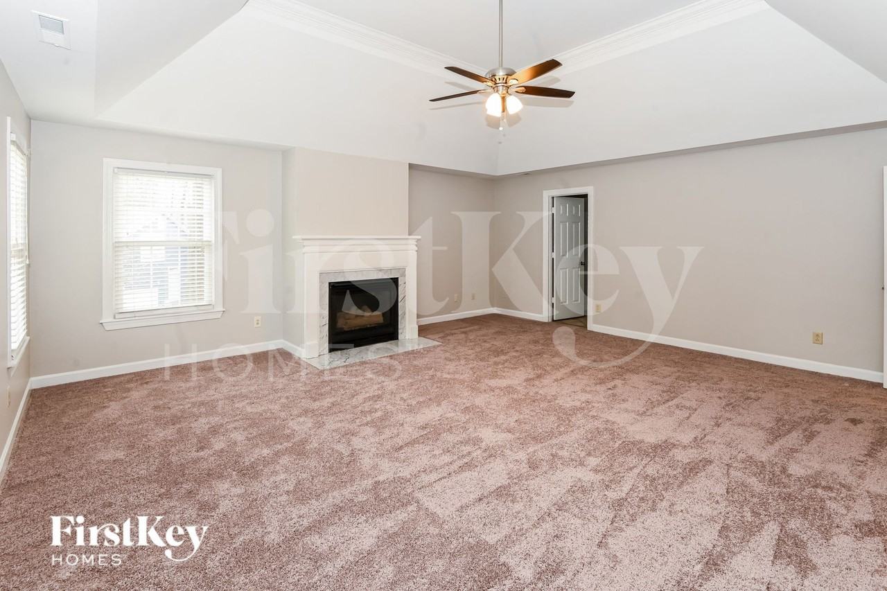 4634 Deer Cross Trl - Photo 3 of 15