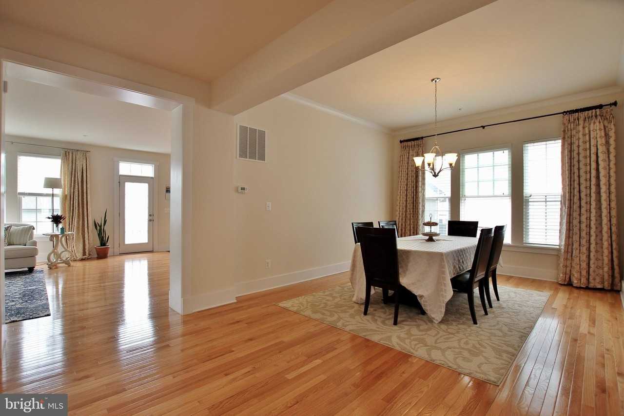 17209 Continental Dr - Photo 7 of 39