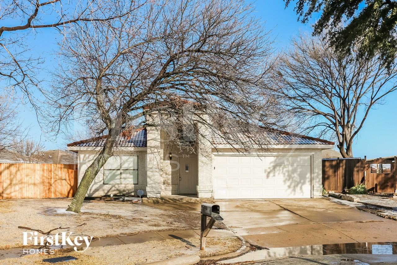 6000 Lavaca Dr