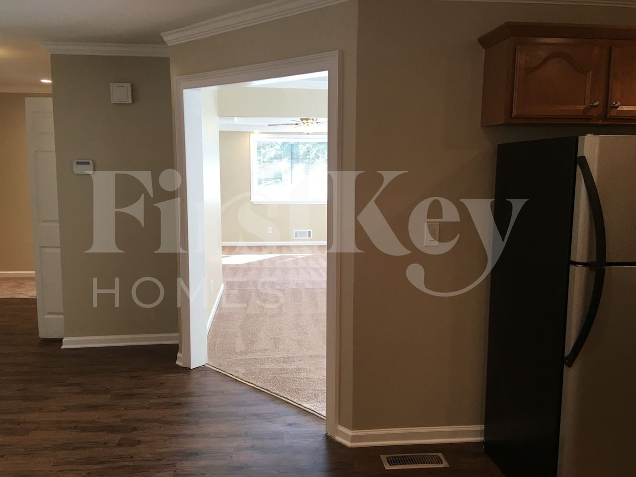 3393 Woods Dr - Photo 6 of 22