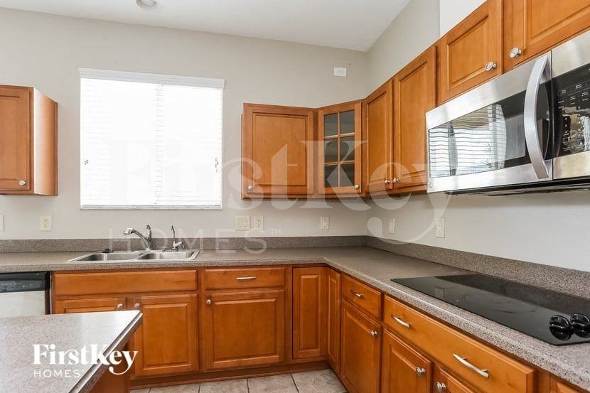2520 Yukon Cliff Dr - Photo 5 of 15
