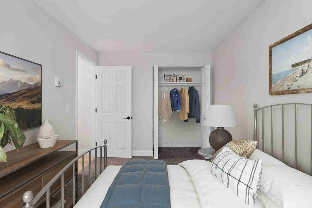 Eagle Rock Apartments at Nashua - Photo 3 of 19