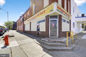 featured image of 2245 E Fayette St