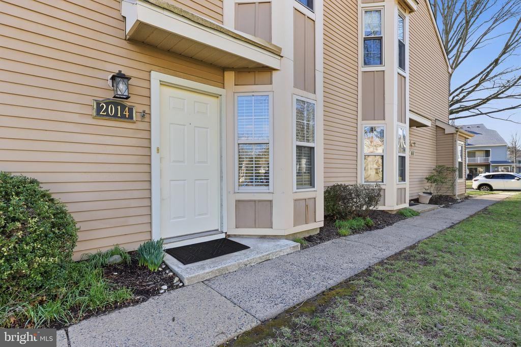 2014 Barry Ct - Photo 3 of 31
