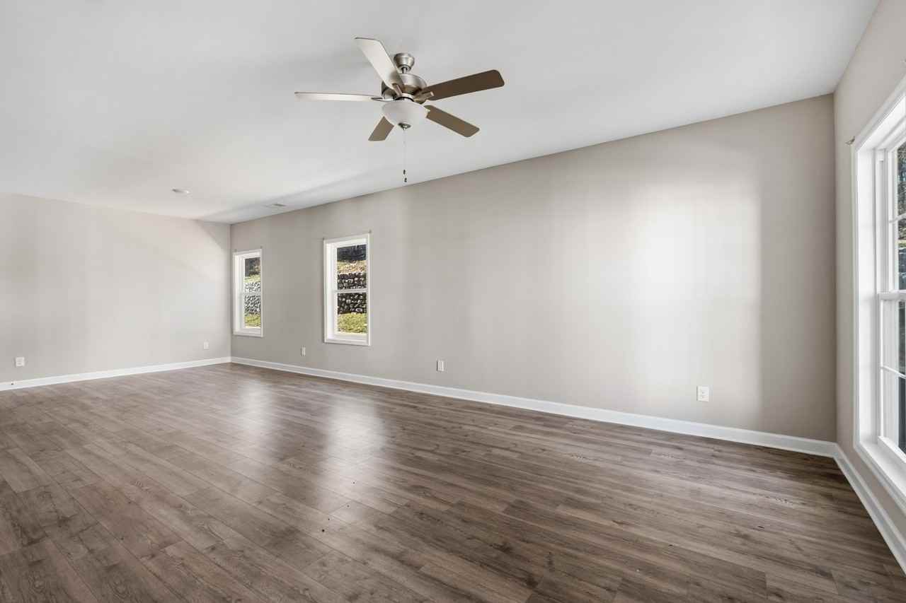 1727 Fenway Loop - Photo 6 of 22