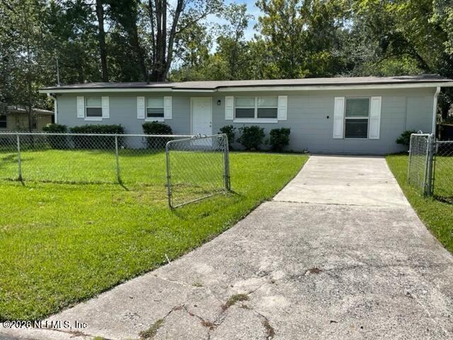 6928 Goldilocks Ln - Photo 2 of 15