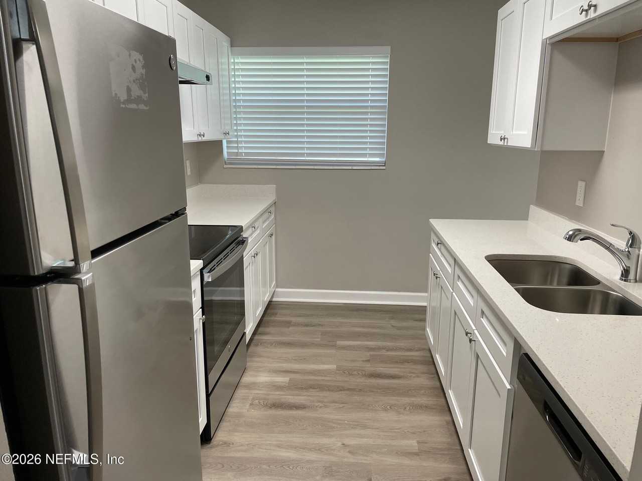 6928 Goldilocks Ln - Photo 6 of 15
