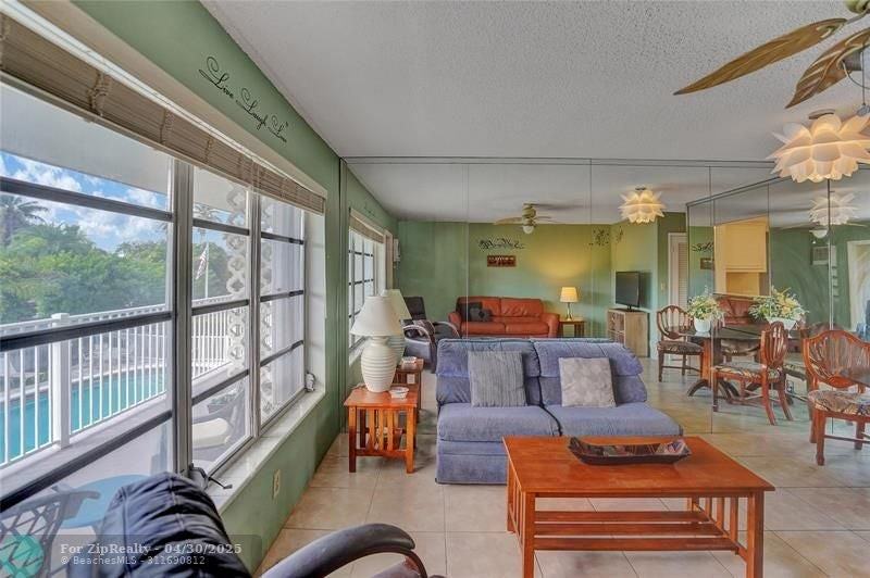 2501 N Ocean Blvd - Photo 5 of 34