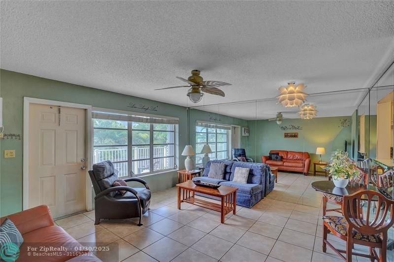 2501 N Ocean Blvd - Photo 7 of 34