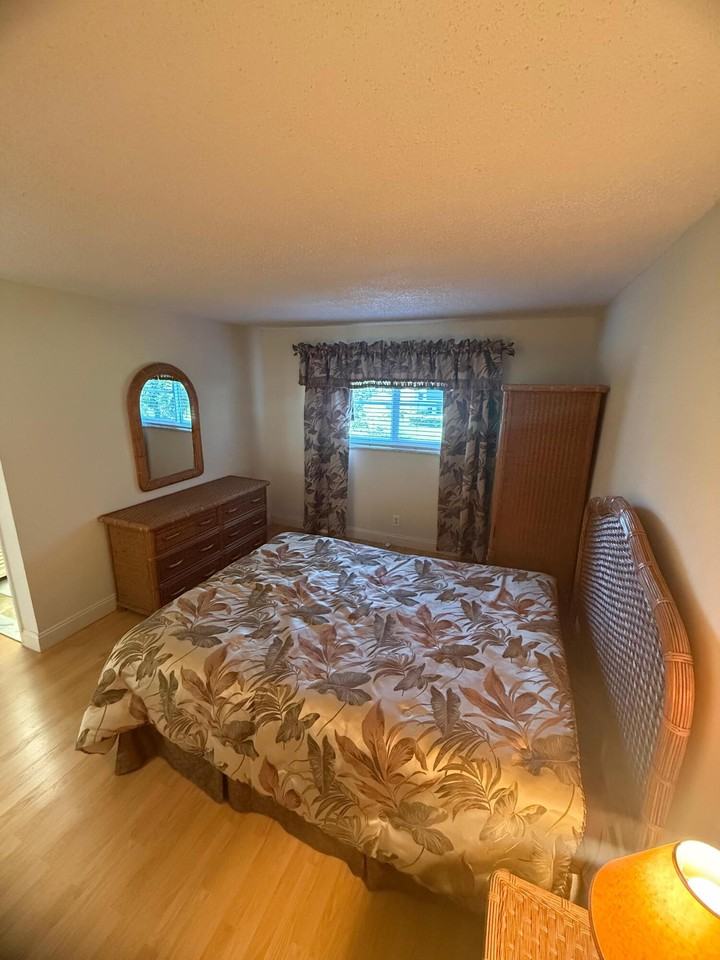 2601 Ne 3rd Ct ##202 - Photo 6 of 23