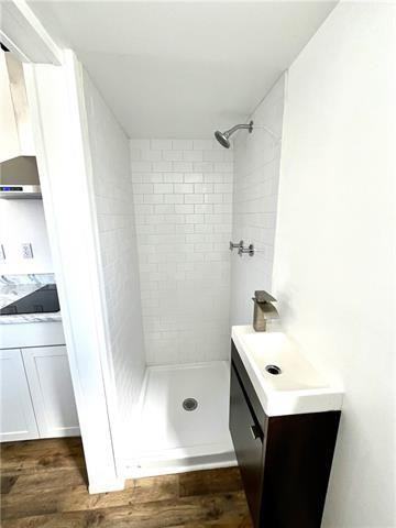 708 E 1st St - Photo 6 of 13