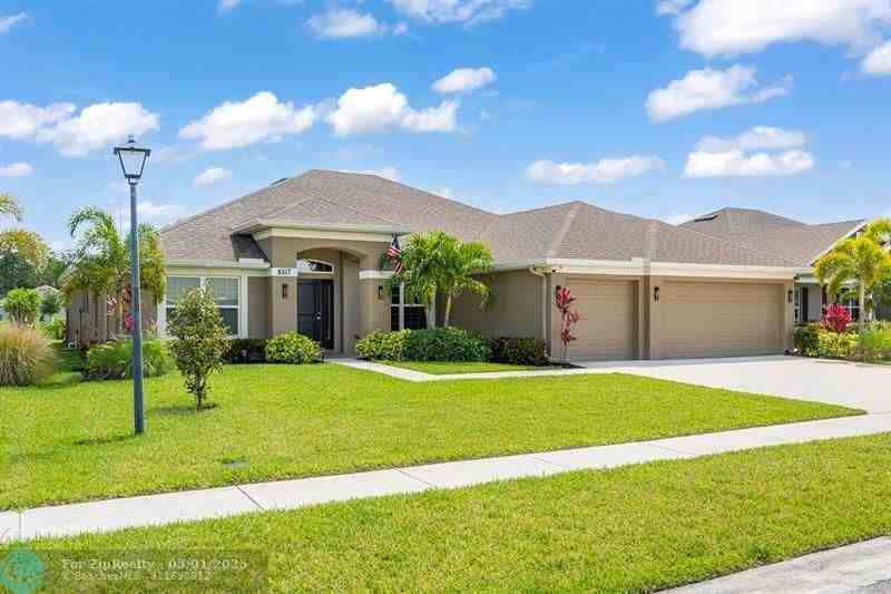 8517 Waterstone Blvd - Photo 3 of 50