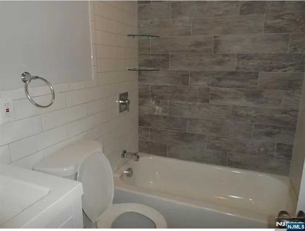 209 Avenue F ##2 - Photo 3 of 6