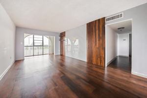 featured image of 6215 W 20th Ave