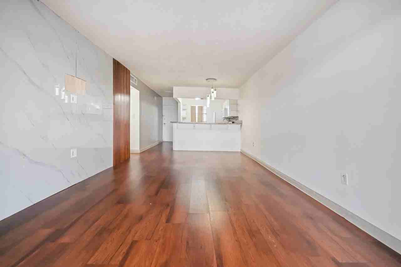 6215 W 20th Ave - Photo 3 of 13