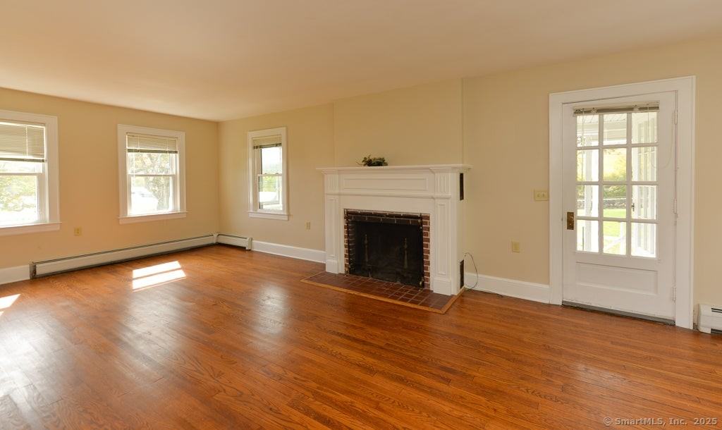 124 Purchase Brook Rd - Photo 5 of 26