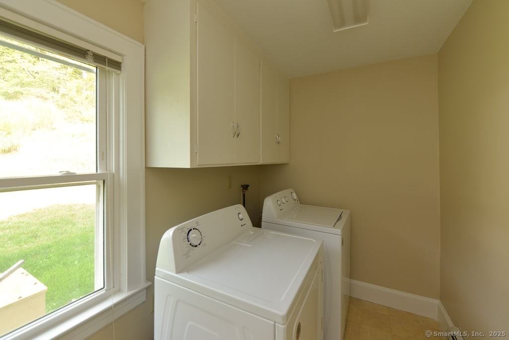 124 Purchase Brook Rd - Photo 6 of 26