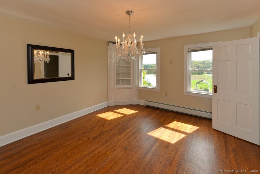 124 Purchase Brook Rd - Photo 7 of 26