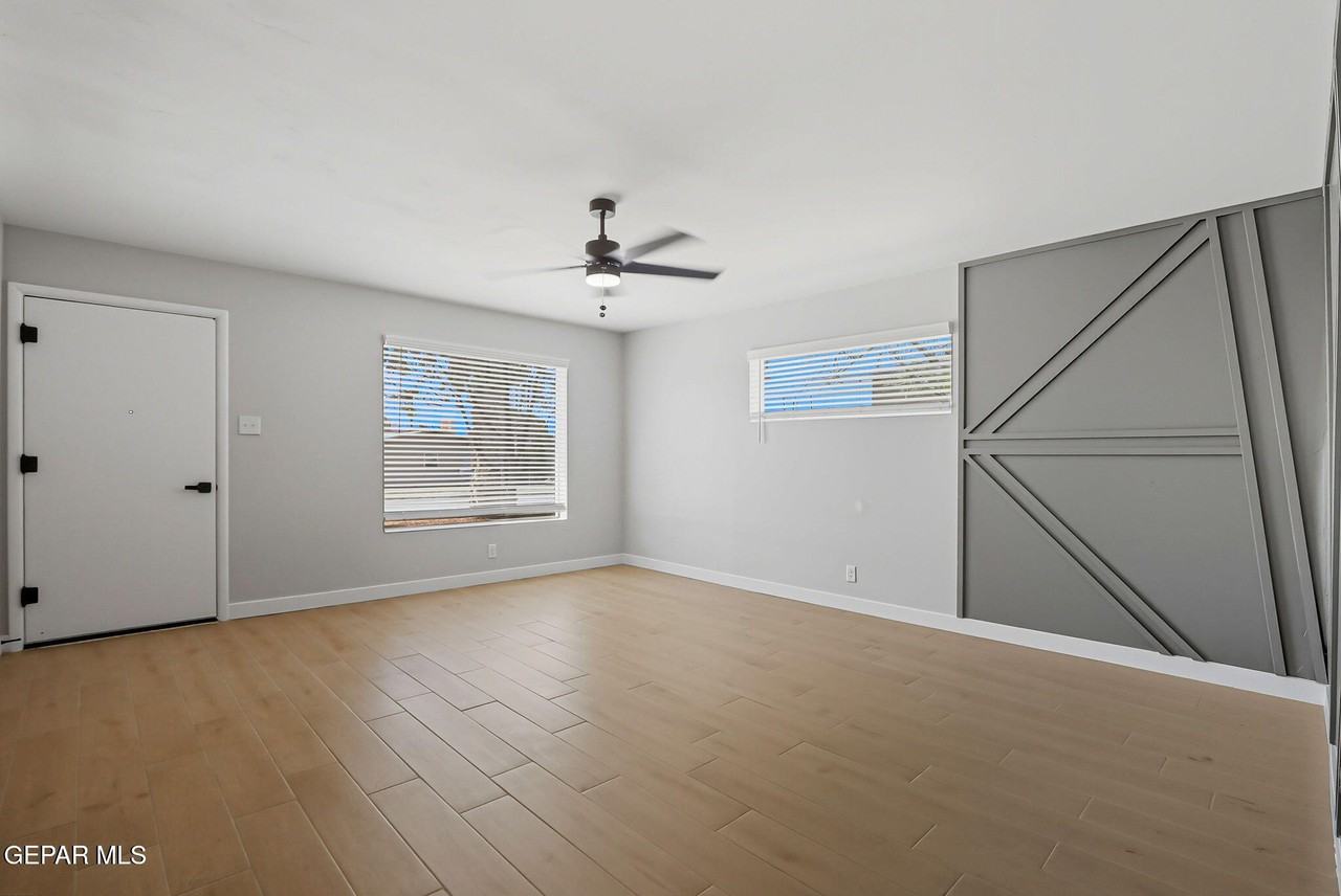 3408 Hixson St - Photo 2 of 22