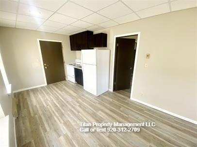 1002 Oregon Street - Photo 2 of 5