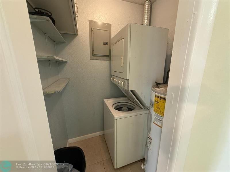 634 Sw 4th Ave - Photo 7 of 12
