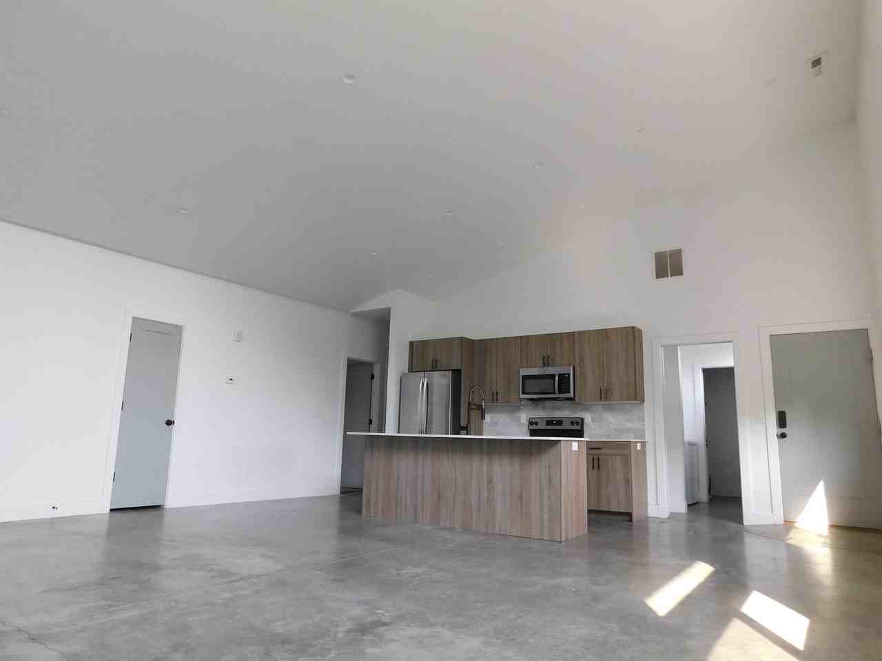 3359 South 900 East, Millcreek, UT 84106 - Photo 2 of 13