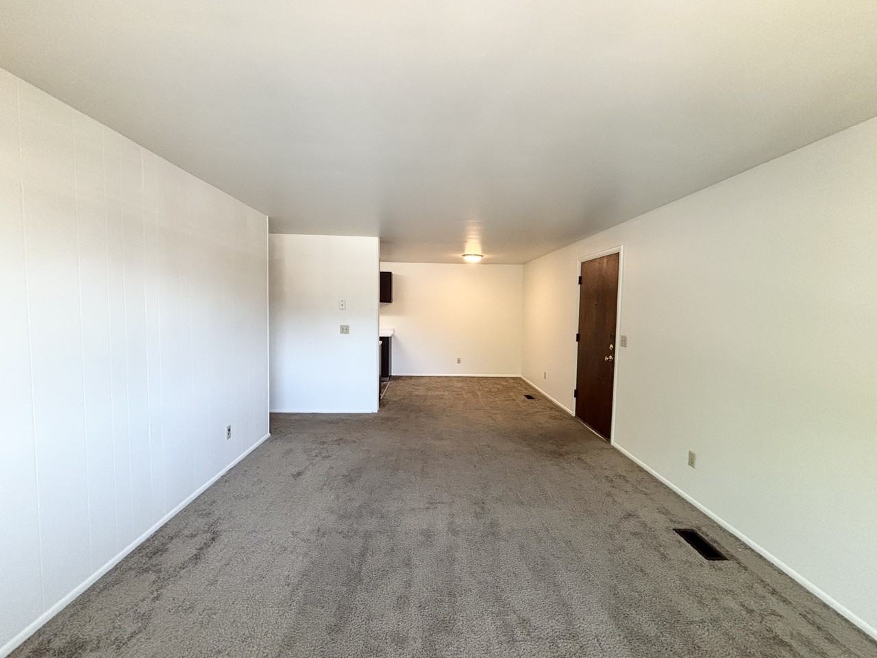 Cooper Apts 4768 - Photo 7 of 28