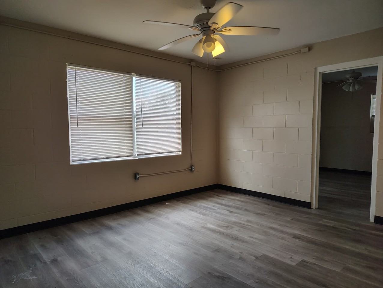 2000 West Jackson Street - Photo 4 of 18