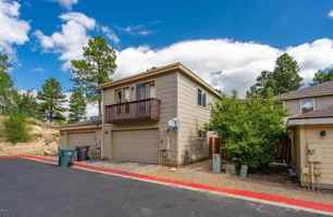 featured image of 1284 E Makayla Way