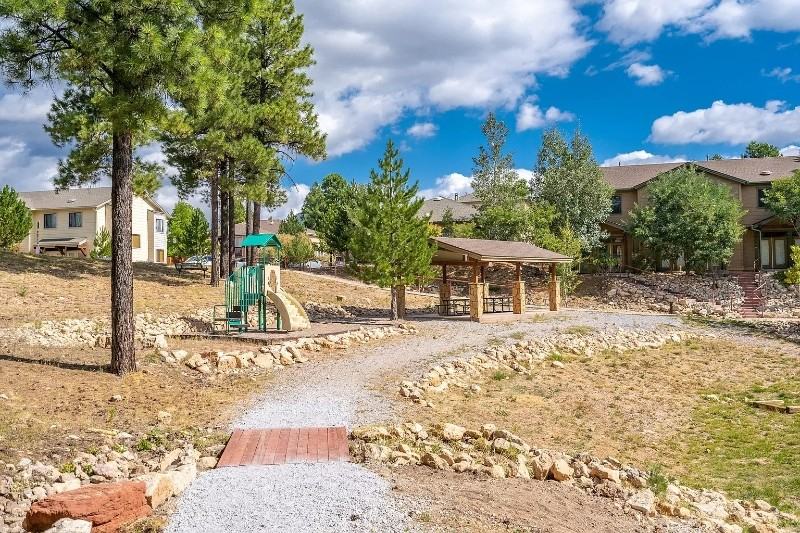 1284 E Makayla Way - Photo 3 of 11