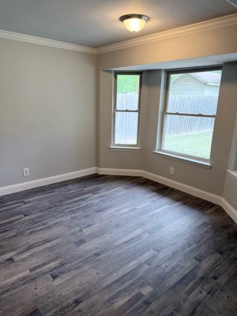135 Marylee Dr - Photo 5 of 17
