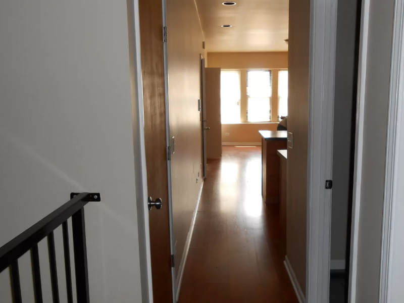 7851 S Bennett Ave - Photo 5 of 19