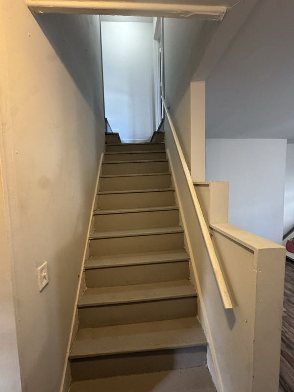 43 1/2 Rodgers Ave #4 - Photo 3 of 15