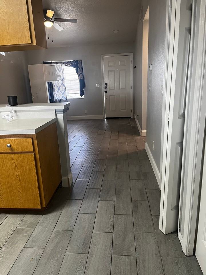5228 Orange Ave #A - Photo 3 of 11
