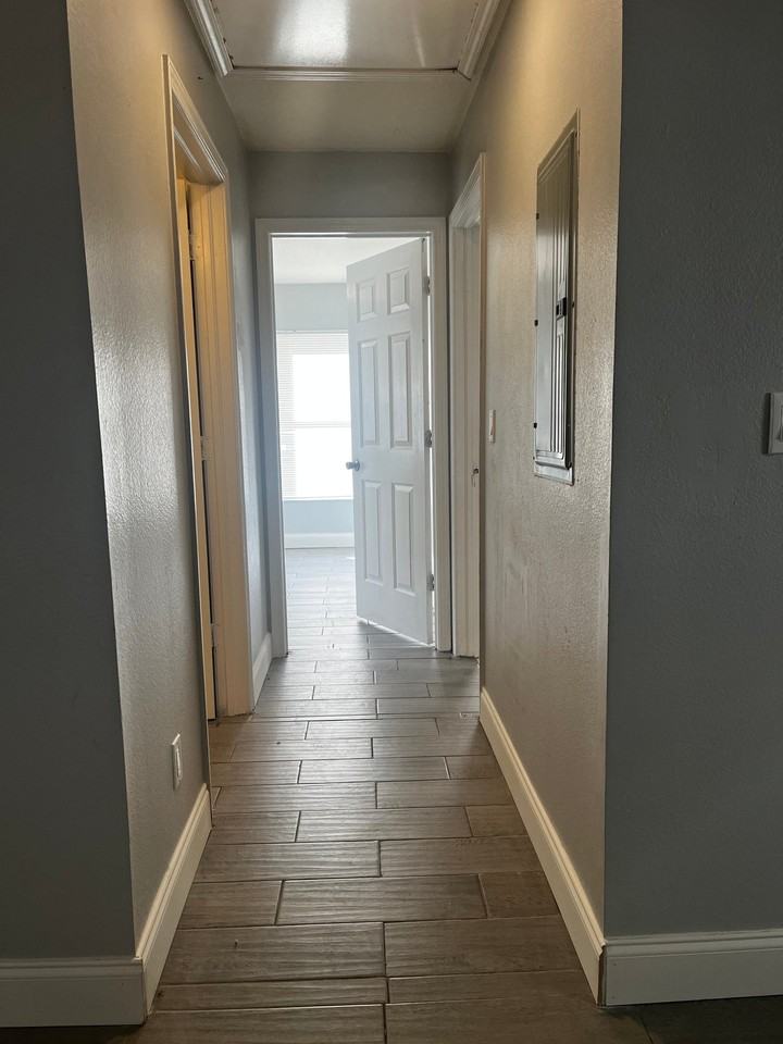 5228 Orange Ave #A - Photo 4 of 11