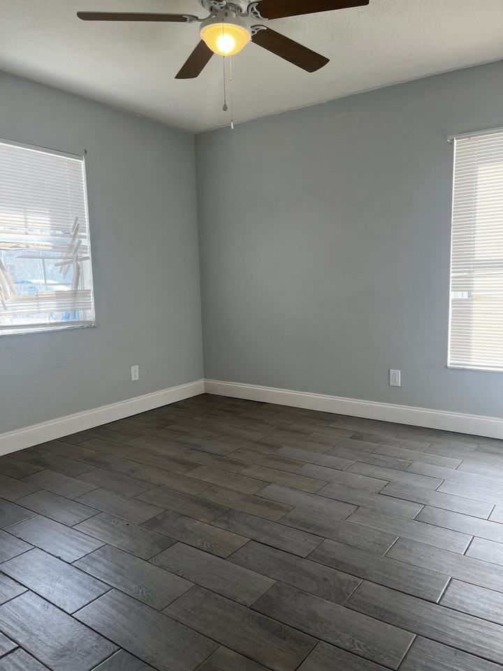 5228 Orange Ave #A - Photo 5 of 11