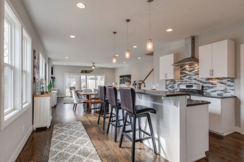 2815 W Kirkwood Ave #B - Photo 7 of 44