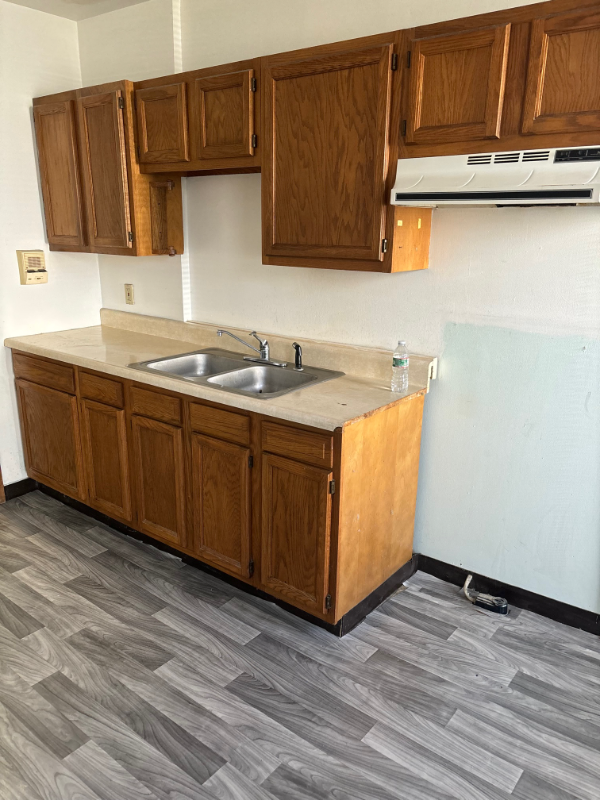 24 Mechanic St #9 - Photo 5 of 12