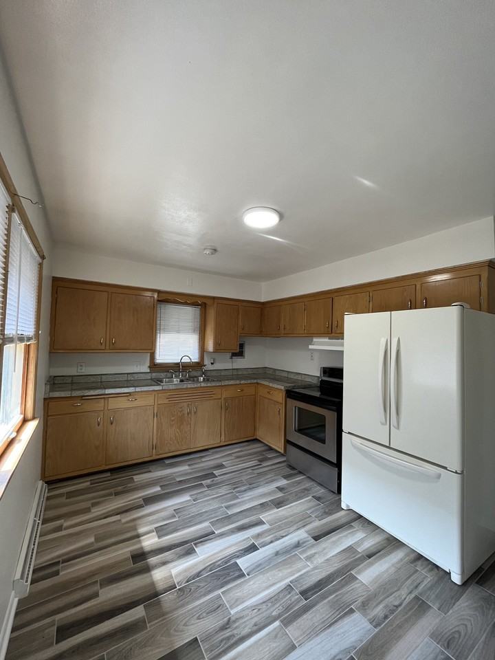 4141 N 84th St #4141 - Photo 2 of 10