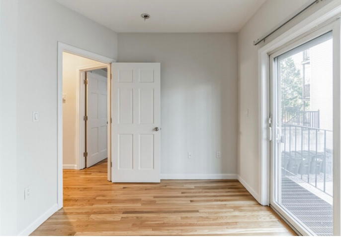 204 H St #2 - Photo 7 of 16