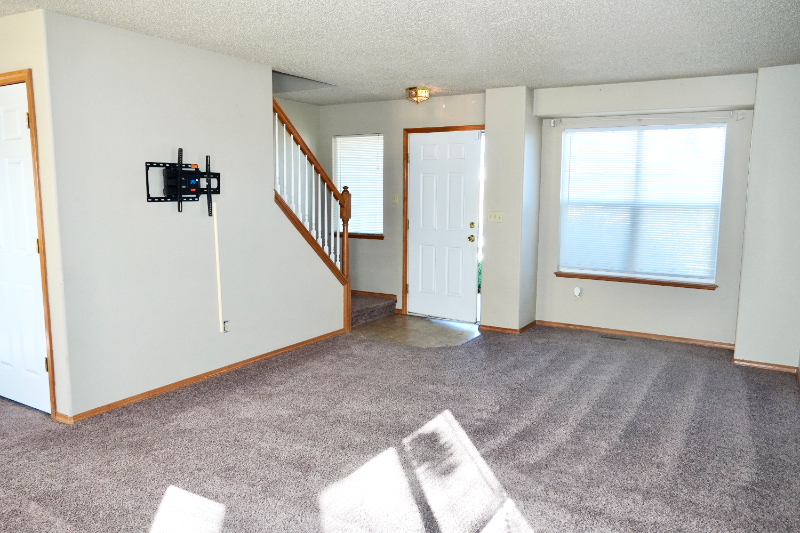 1978 Lattern Ct - Photo 6 of 18