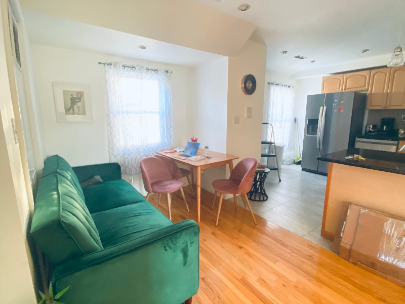 11 Duer Pl #1 - Photo 3 of 14