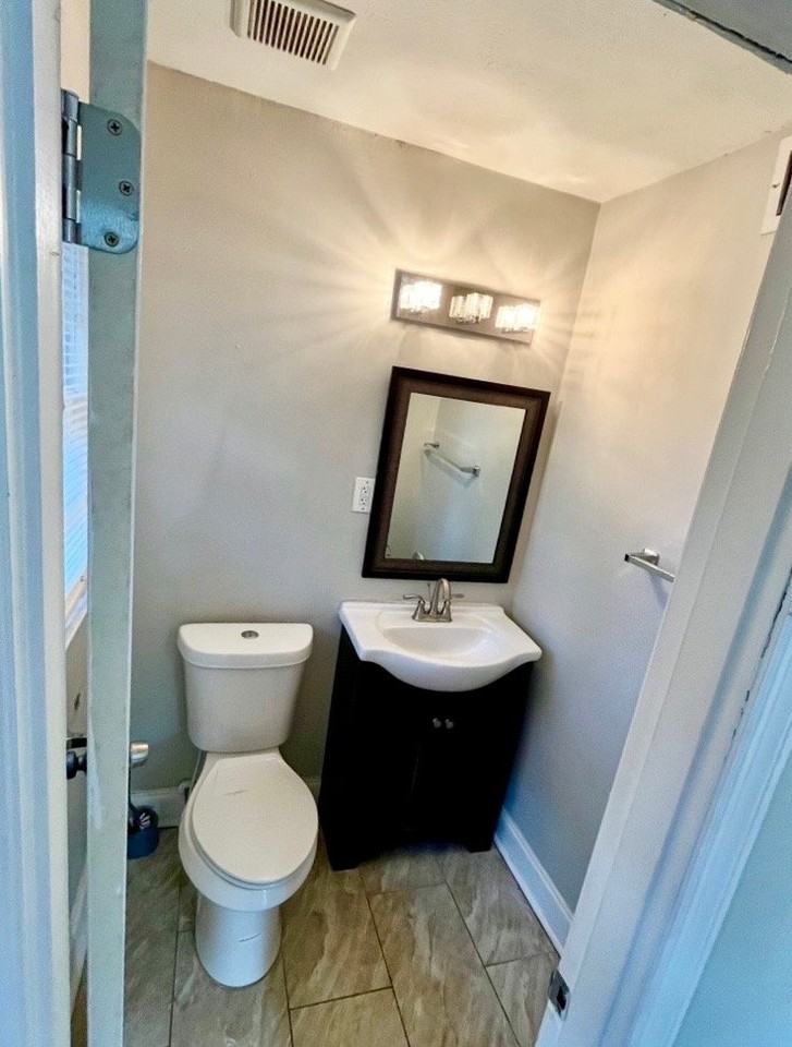 4970 Gardiner Dr - Photo 7 of 20