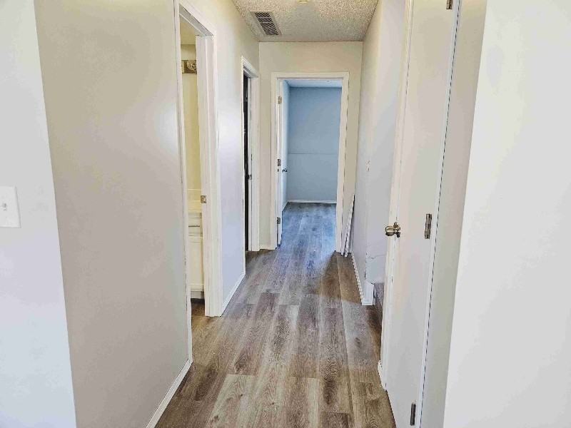 405 W Cherokee Dr - Photo 4 of 19